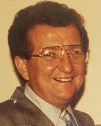 Charles Slavin's Instagram, Twitter & Facebook