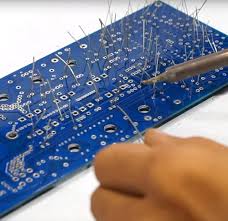 Tda8571j 4 x 40 w btl quad car radio power amplifier. Pcb Layout 2000w Power Amplifier Circuit Diagram Pcb Circuits