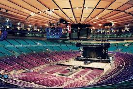 Grad 1985 Msg Concert Crowd Madison Square Garden Madison Square