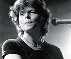 Cansada Com Minhas Meias Três Quartos Quem Sabe Eu Ainda Sou Uma Garotinha Esperando O Onibus Da Escola Sozinha Cansada Com Minhas Meias Tres Q Cassia Eller Malandragem Cassia Eller Menino Mau