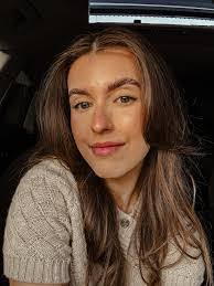 Bethany Rubin's Instagram, Twitter & Facebook