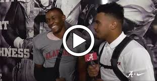 The alabama receiver emerged as the favorite to win the. Devonta Smith S Record Day Earns Postgame Interview W Tua Tagovailoa Fanbuzz