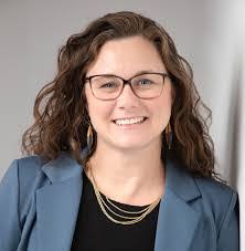 Angela Gabel's Instagram, Twitter & Facebook