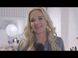 Dieetgoeroe sonja bakker nu ook vastgoedbelegger. Sonja Bakker Afslankchallenge De Metamorfose Dag Youtube