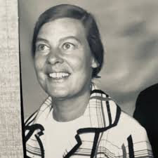 Taylor & Kent Fine Bone China Set Daisy Pattern Longton, England