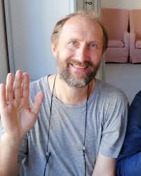 Упокоился Андрей Олегович Андреев, кинорежиссер, автор христианских  документальных фильмов «Народный доктор», «Дети Божии», «Патриарший хор»,  «Служение», в том числе серии фильмов о Православной Церкви в Италии и  Швейцарии «Пастыри». Царство Небесное ...