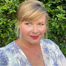 Christine Colarusso's Instagram, Twitter & Facebook