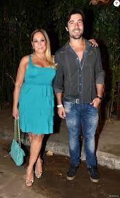 Sandro pedroso comenta preconceito por namorar susana vieira. Susana Afirma Que Ajudou O Ex Namorado Financeiramente Apos O Fim Da Relacao Purepeople