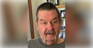 Alan Helton's Instagram, Twitter & Facebook