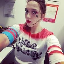 Jessica Rowley's Instagram, Twitter & Facebook