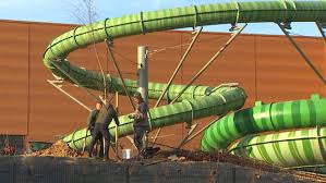 Files are available under licenses specified on their description page. Plopsa Hannut A Fait Confiance Aux Travailleurs De L Aurore Rtc Tele Liege