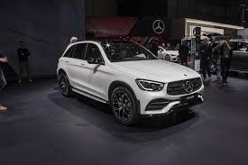 Interior space is average for this class, but comfortable seats. Mercedes Glc Class Latest News Reviews Specifications Prices Photos And Videos Top Speed