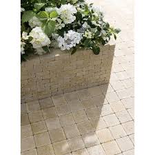 Pave Beton Tarnis Jaune L 10 Cm X L 10 Cm X Ep 40 Mm Leroy Merlin Revetement Terrasse Pave Beton Terrasse