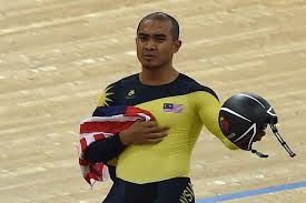 He received his primary education at sekolah kebangsaan batu 48 in dungun, and continued his secondary studies at the sekolah menengah kebangsaan sultan omar in dungun. Azizulhasni Awang Has Won Malaysia S First Gold At The Track Cycling World Championships