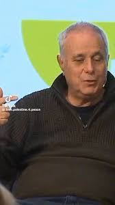 Gabriel Waller's Instagram, Twitter & Facebook