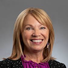 Carol Gore Retires After 22 Years of Service to CIHA