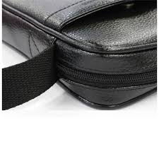 Sacoche ordinateur homme sac superdry cartable cuir homme besace homme tissu sacoche en cuir homme sacoche en bandoulière conférencier cuir sac besace homme trousse de toilette homme cartable cuir porte document cuir banane cuir homme. Petite Sacoche Cuir Noir Beaubourg