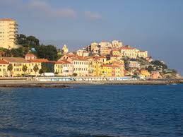 September 2014 um 15:52 uhr trödelmarkt an haus meer. Nido Celeste Ferienhaus Molini Di Prea