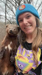 Hello. Who should I put first when creating a raid