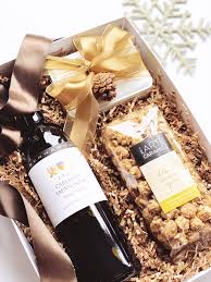 Poppins Post Custom Gifts Wine Gift Box Ideas Wine Gifts Diy Gift Box For Men