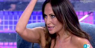 PoliDeluxe': Sonia Moldes pone contra las cuerdas a Alessandro Lecquio