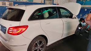 Mercedes Benz B180 Service Oil Replace Fuel Filter Change Youtube