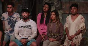 Survivor 2021'de altı aylık maratonun sonunda aleyna kalaycıoğlu ve ayşe yüksel'in yarı finalde elenmesinin ardından i̇smail balaban ile yiğit poyraz final koltuğuna oturdu. Survivor Mexico 2021 Who Was The First To Be Deported After A Confrontation Between Gabo Cuevas And Bella De La Vega