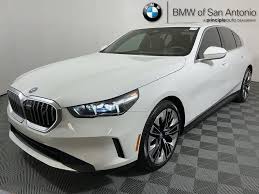 Image result for Alpine White 2025 i5