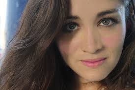 Ilse Padilla's Instagram, Twitter & Facebook