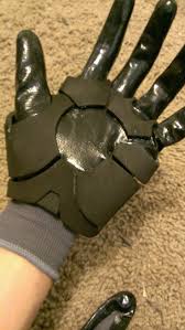 So back online i went, waded through a bunch more. Quick N Easy Iron Man Gloves Tutorial Iron Man Cosplay Cosplay Diy Iron Man Hand