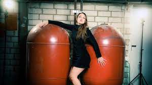 Cover version of the medical hit on the heels of the original Die Carolin Kebekus Show Episode 1 7 Tv Episode 2020 Photo Gallery Imdb