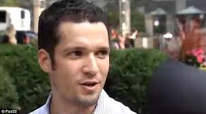 Man's epic jump from Chicago apartment building goes viral