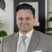 2100+ "Dr John" profiles