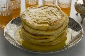 Meloui Dunnes Marokkanisches Brot Fruhstuck Essen Tajine Rezepte Milchbrotchen