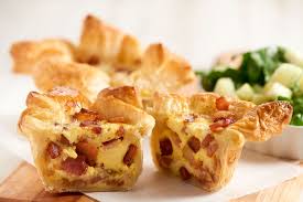 Mini Quiches Lorraine With Apple And Arugula Salad Recipe Quiche Lorraine Quiche Lorraine Recipe Cooking Recipes