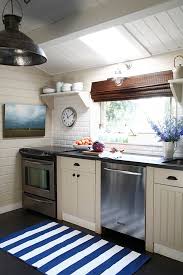 Small beach cottage kitchen ideas. Small Beach House Kitchens Novocom Top