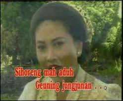 Chord gitar lagu sunda es lilin, lirik lagu : Translation Of Lyrics Es Lilin Nining Meida Kaskus