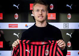 Kjaer böylece takım arkadaşının ve ailesinin hayatlarının sonuna dek karşılaşabileceği olumsuz görüntülere engel olmayı da başardı. Simon Kjaer Scouting Report Statistical Comparison Rating And More