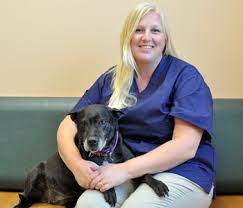Find all the information for white oak animal hospital, that provides veterinary services, pet grooming, pet boarding, daycare in fredericksburg, va 22405. Veterinary Staff White Oak Animal Hospital