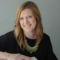 Kim Hannan's Instagram, Twitter & Facebook