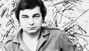 A fost un poet, scriitor și eseist român, considerat atât de criticii literari, cât și de publicul cititor, drept unul dintre cei mai de seamă scriitori în limba română. StiaÅ£i CÄƒ Se Implinesc 82 De Ani De La Nasterea Lui Nichita StÄƒnescu