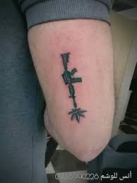 Pin By أنس للوشم Anas For Tattoo On وشم تاتو للرجال للشباب أنس للوشم 0988990228 Leaf Tattoos Tattoos Maple Leaf Tattoo