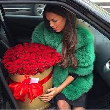 Please Follow My Pinterest Glitzprincessxo For Lit Pins Friends Fashion Rich Girl Fashion People