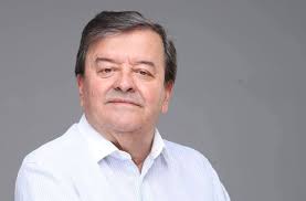 A arte de Alex Ferrera, para destilar contracultura em Guarapuava