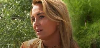 Join facebook to connect with monique westenberg and others you may know. Monique Westenberg Praat Voor Het Eerst Over Breuk Met Andre Hazes Ik Heb Het Zwaar