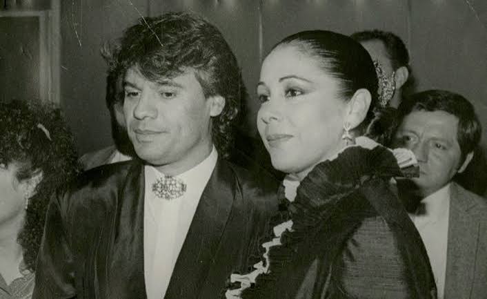 Por qué no me has esperado?, dice Isabel Pantoja a Juan Gabriel | El Universal