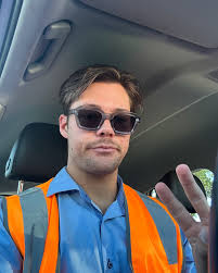 Bradley Munro (@bradmunro_) • Instagram photos and videos