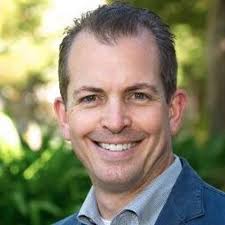 Eric Ullman, CCXP (@eullman)