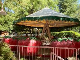 Ysh G S Photo Of Gilroy Gardens On Foursquare Gilroy Gardens Beautiful Places Best Amusement Parks