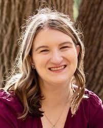 Caroline Molnar's Instagram, Twitter & Facebook